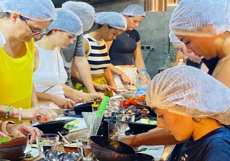 Marrakech: Moroccan Cooking Class with Pickup - Key points to know before booking