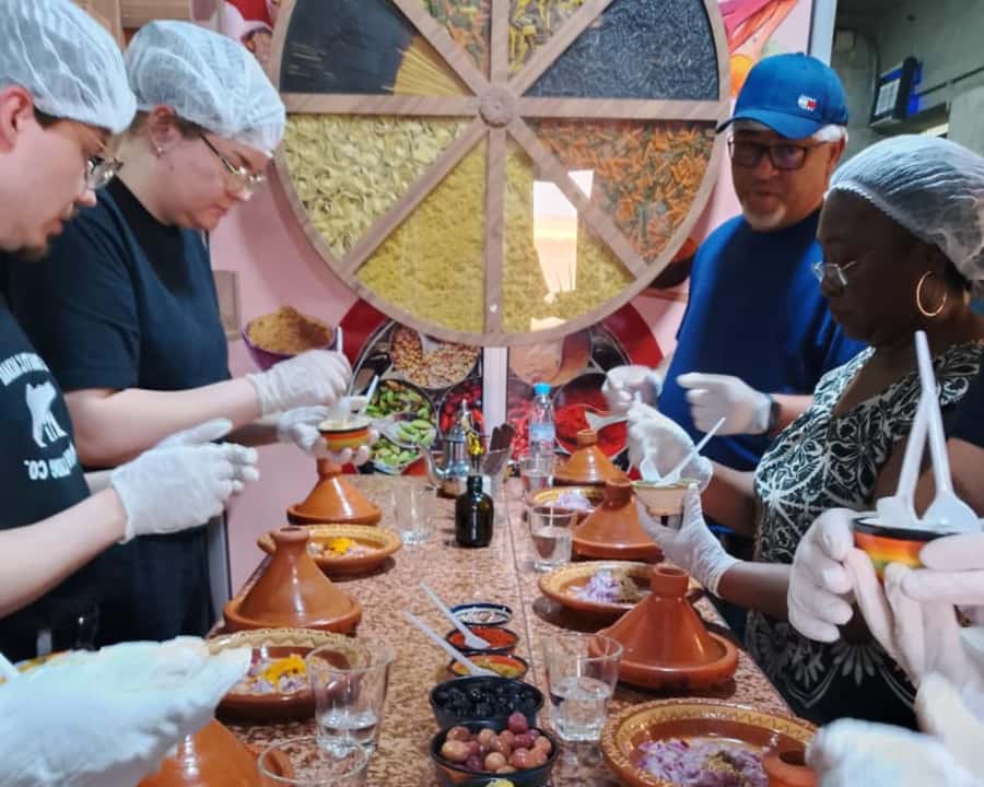 Marrakech: Moroccan Cooking Class with Pickup - Starting with mint tea and a Marrakech pickup