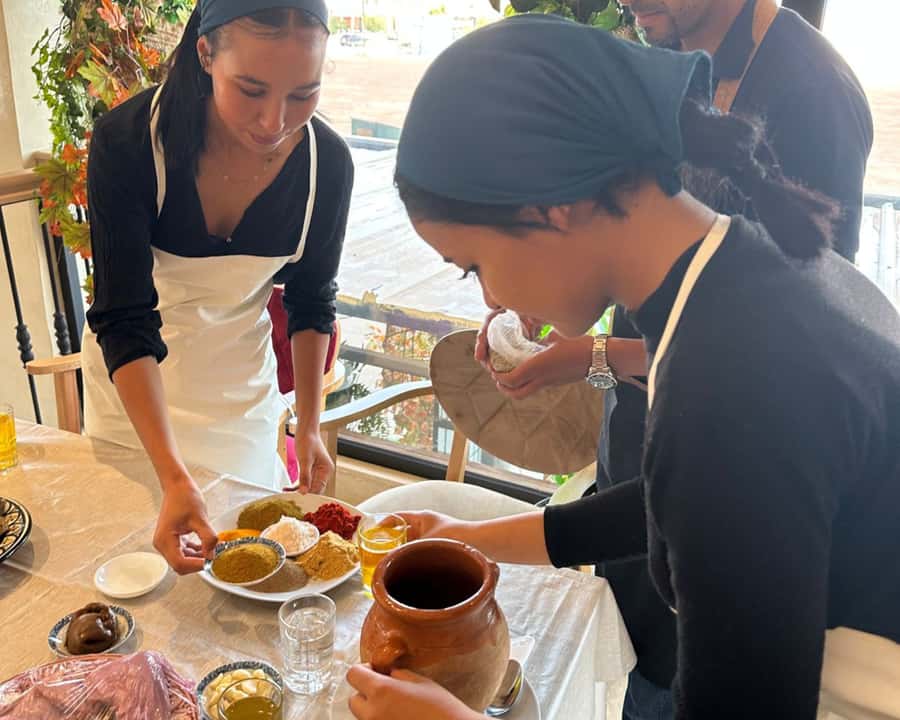 Marrakech: Moroccan Cooking Class with Pickup - What the $31 price really covers
