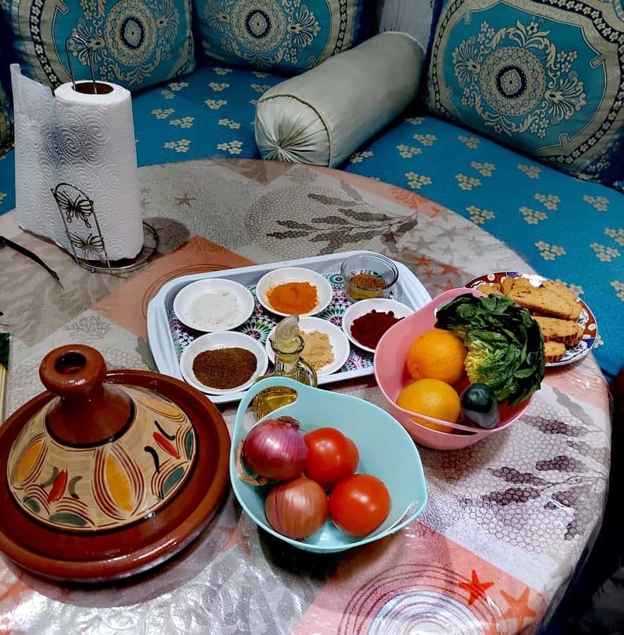 Marrakech: Moroccan Cuisine Cooking Class in Local Home - What this class teaches about Marrakech