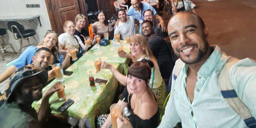 Marrakech Night Street Food Tour / Taste The Real Marrakech - A walking tour with food, stories, and local life