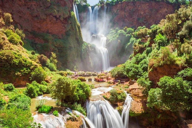 Marrakech: Ouzoud Waterfalls Guided Day Trip with Boat Ride - Lunch near the falls, and how to keep costs down