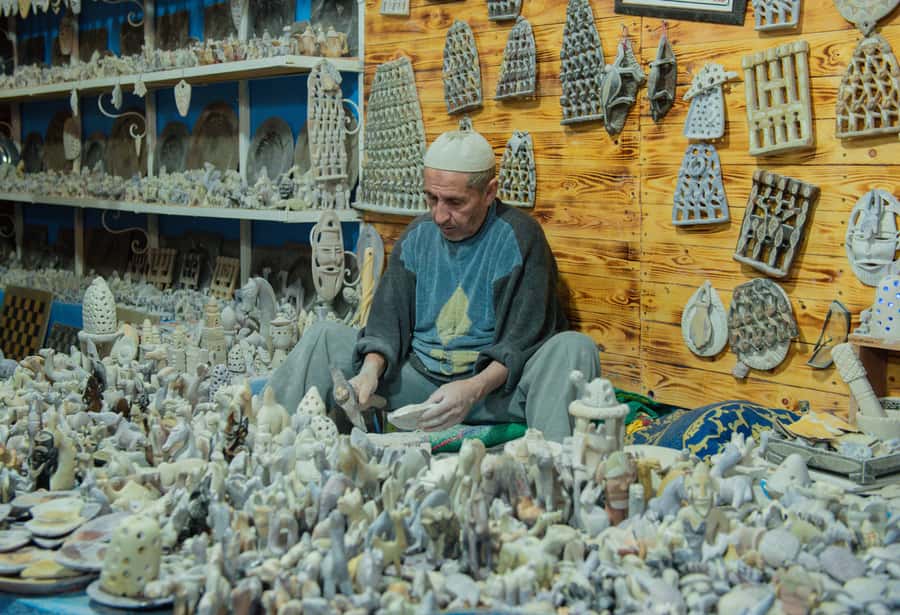 Marrakech: Ouzoud Waterfalls Trip, Guide & Boat + Lunch - Guides who add the most value