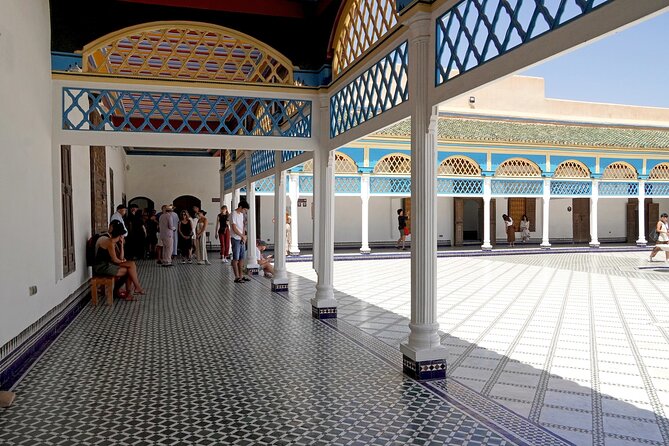 Marrakech: Palace, Museum, Madrasa & Medina Highlights Tour - Why this four-hour walk works well on your first day