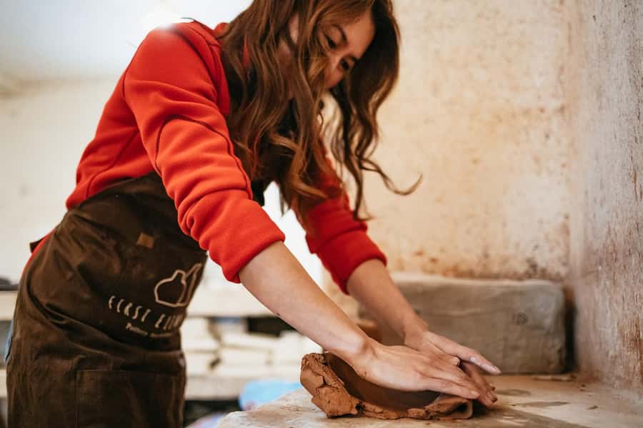 Marrakech: Pottery Workshop - Seeing firing and glazing without skipping the hard parts