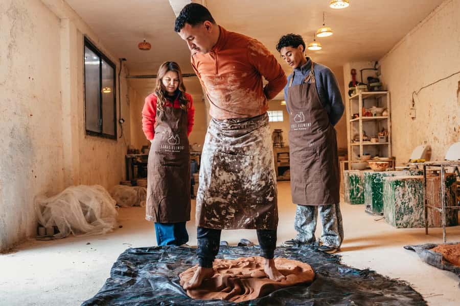 Marrakech: Pottery Workshop - Learning the clay before touching the wheel