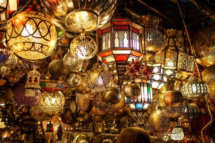 Marrakech: Private Full-Day City Tour w/ Majorelle Garden - Finding your way through the Medina and souks