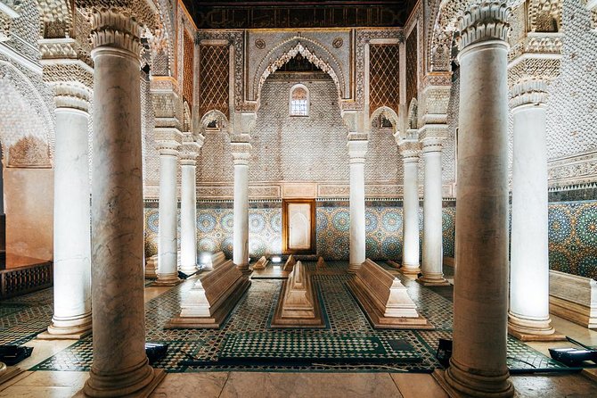 Marrakech: Private Guided Half-Day City Tour - The souks and the art of looking