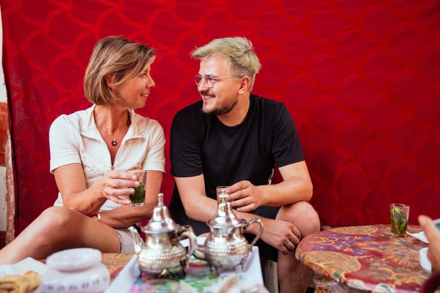 Marrakech: Private Souks Tour with Tea and Traditional Snack - What the $56 price gives you