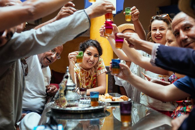 Marrakech PRIVATE TOUR With Locals: Highlights & Hidden Gems - Price, timing, and what you receive
