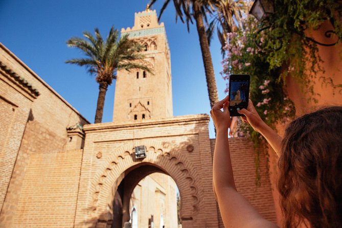 Marrakech PRIVATE TOUR With Locals: Highlights & Hidden Gems - Who should book this experience