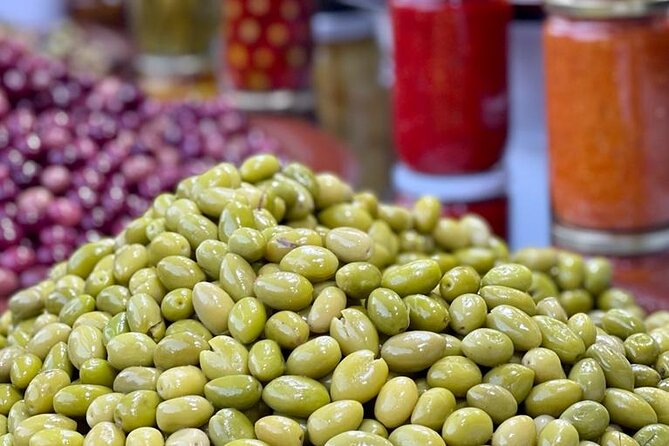 Marrakech: Street Food Tour by Night - Mint tea and a calm finish