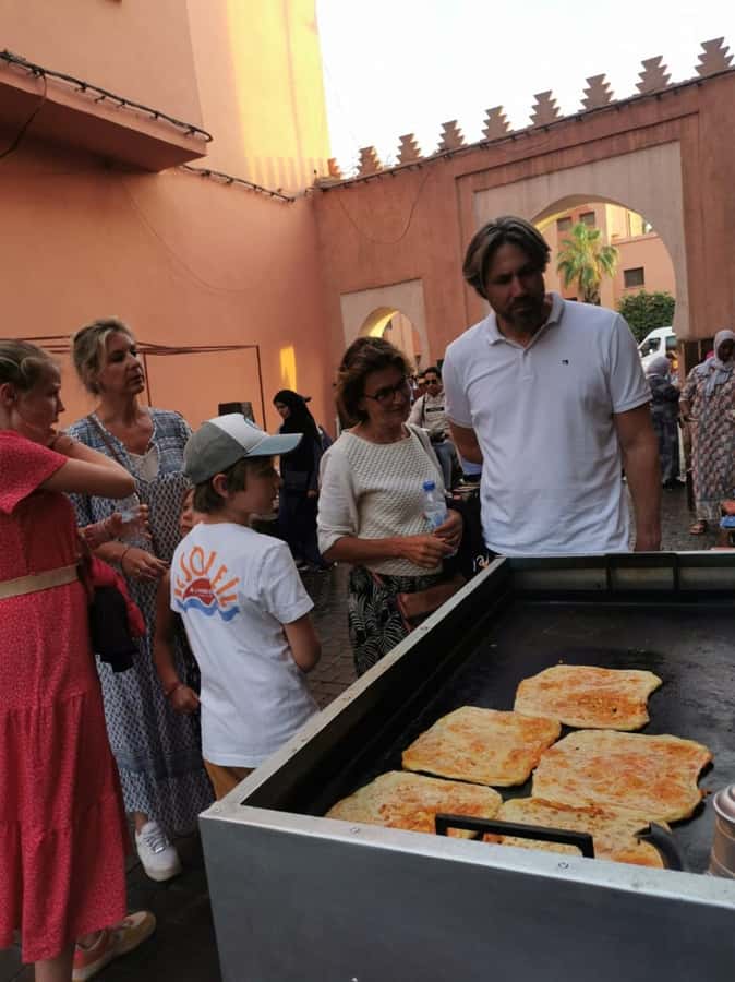 Marrakech: Street Food Tour with a Local Guide - The guides and the feel of the group