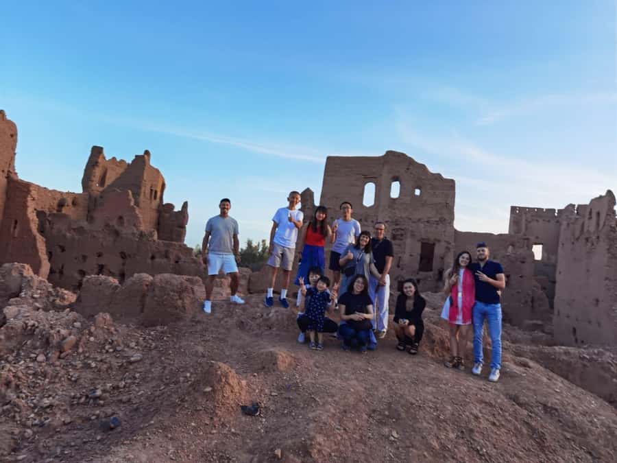 Marrakech to Fes 3 Days Sahara Desert Tour With Camel & Quad - The guides can shape the whole experience