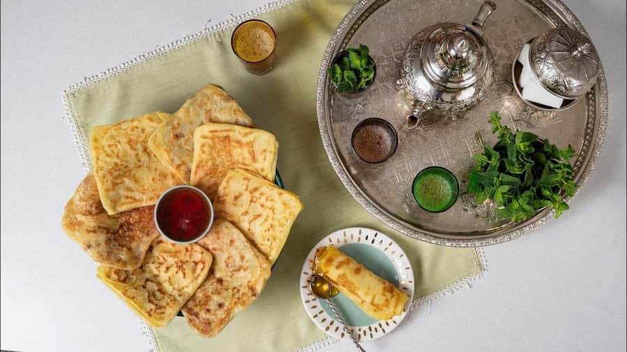 Marrakech: Traditional Moroccan Crepes & Bread Cooking Class - Mint tea is more than a drink at the end