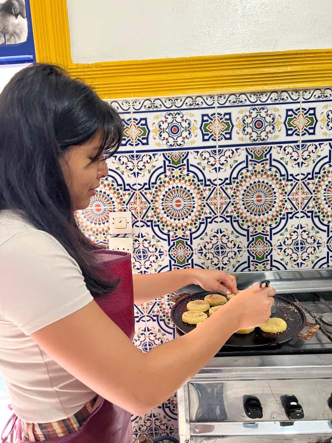 Marrakech: Traditional Moroccan Crepes & Bread Cooking Class - Tasting, leftovers, and the useful take-home value