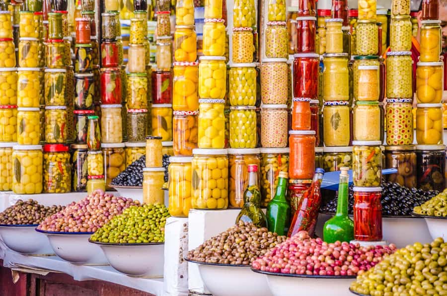 Marrakech: Vibrant Souks, Local Artisans & Medina Experience - Riad Zitoun el Jdid and the first souk discoveries