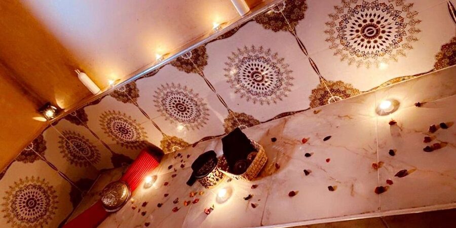Marrakech: Weave Your Own Moroccan Rug with Love & Transfe - Mint tea, pastries, and Moroccan storytelling
