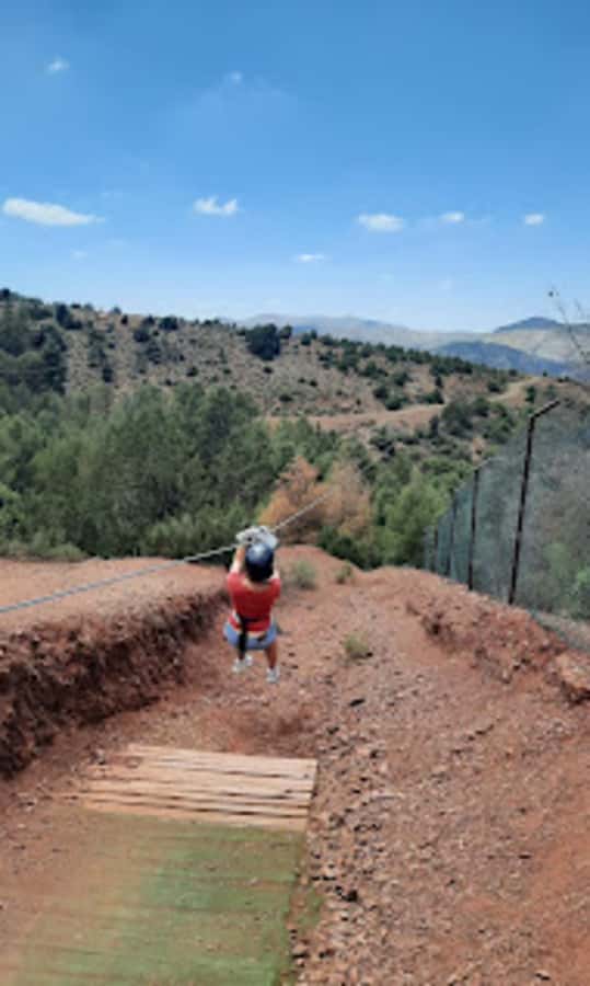 Marrakech: Zip-Line in the Atlas Mountains & Berber villages - Safety briefing before the four zip lines