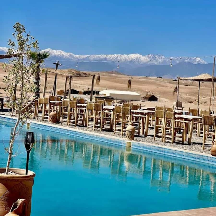 Marrakesh: Agafay Desert Tour with Lunch and Swimming Pool - Why Agafay works as a quick desert escape
