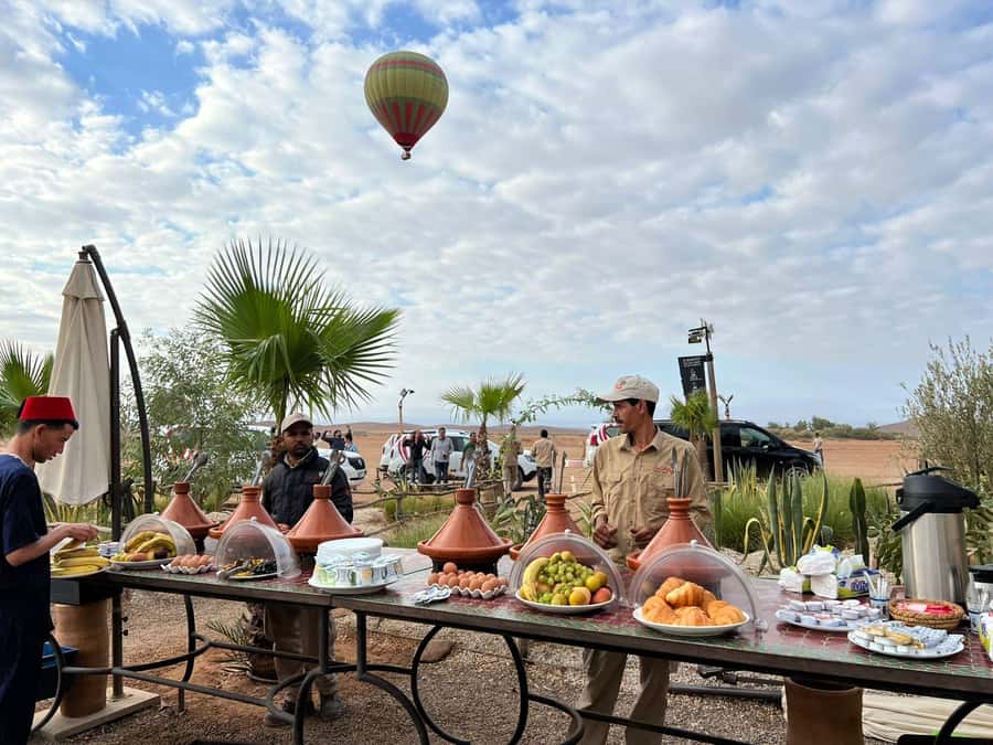 Marrakesh: Early Morning 40-Minute Balloon Flight - Before sunrise, Marrakech gives way to the Palmeraie