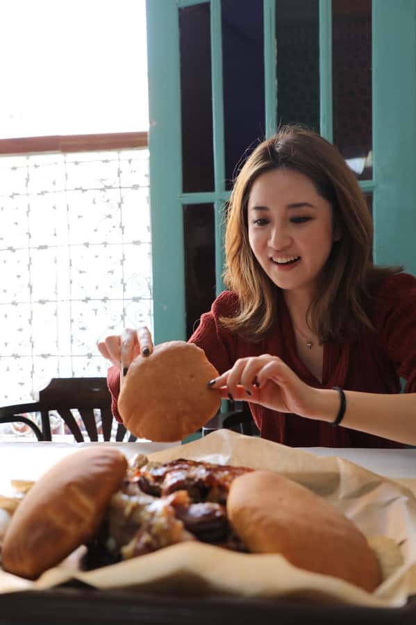 Marrakesh: Guided Street Food Tasting by Locals - Into the Medina’s side streets