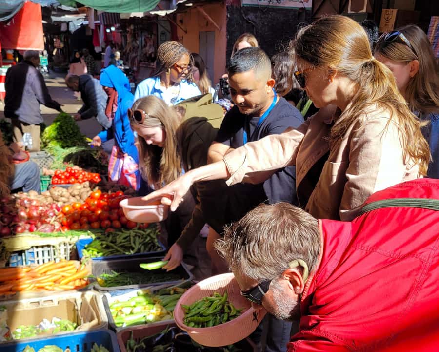 Marrakesh: Moroccan Dishes Cooking Class with a Local Chef - Three hours of tagines, salads, and kitchen teamwork