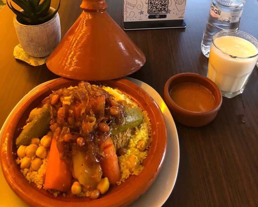 Marrakesh: Moroccan Lunch at Chouf L'Or Restaurant - How the Experience Feels Compared With a Typical Lunch