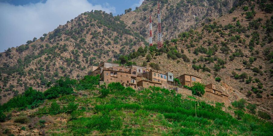 Marrakesh: Ourika Waterfalls, Atlas Mountains, Guide + Lunch - Who should choose this Ourika excursion?