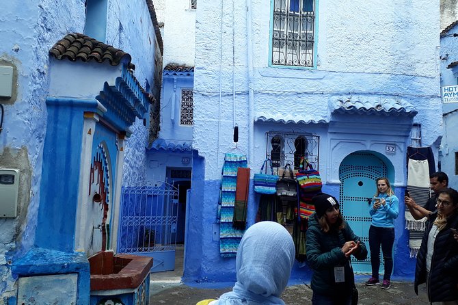 One-Way shared Transfer from Fez to Chefchaouen - Who should book this service