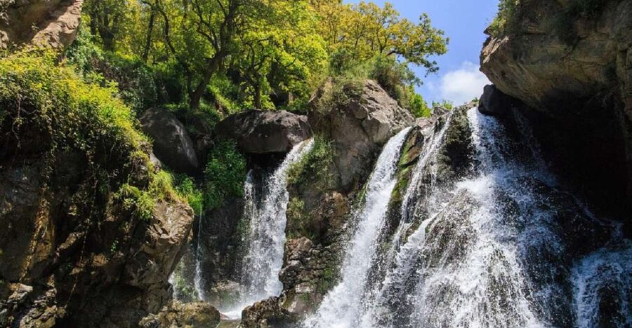 Ourika Valley Day trip: Hike, waterfall, lunch and Relax - Lunch beside the Ourika River