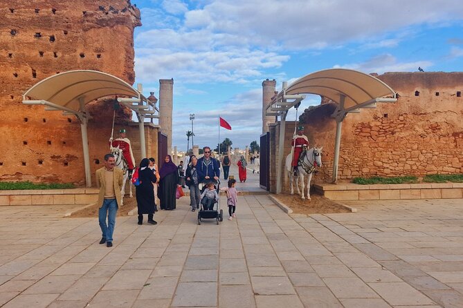 Private day trip to Rabat from Casablanca - The Corniche and the shape of the day