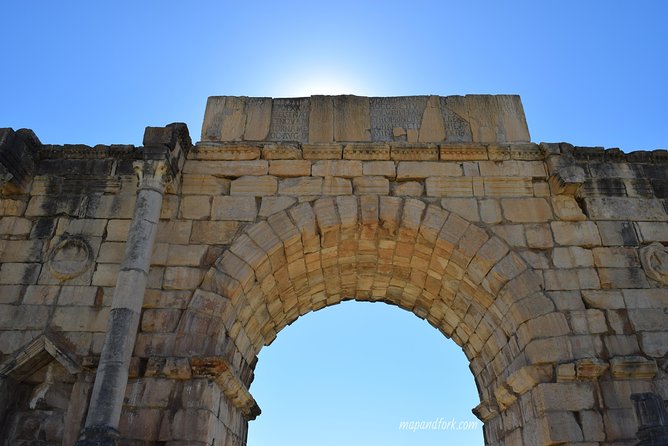 Private Day Trip to Volubilis Meknes and Moulay Driss From Fez - Meknes, Bab Mansour, and El Heri es-Souani