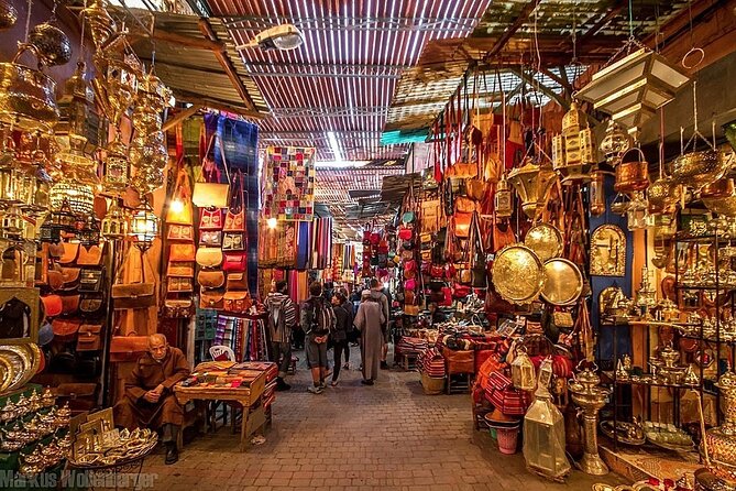 Private Fez Medina Guided Walking Tour - Starting near Dar Batha Museum