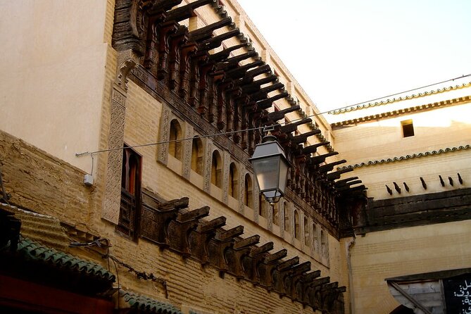 Private Guided Walking Tour in Fez Medina - Nejjarine Museum and a quieter courtyard