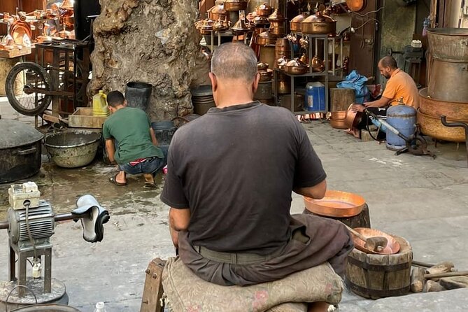 Private Half-Day Tour of the Authentic City of Fez - Chouara Tannery and Fez leatherwork