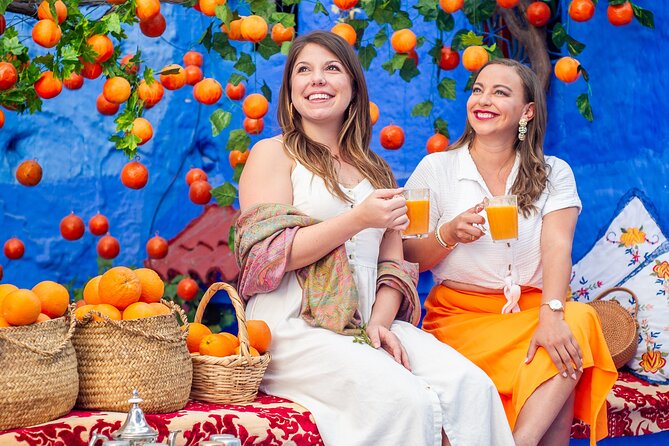 Private photo tour with a local pro photographer - Why a photo walk makes sense in Chefchaouen