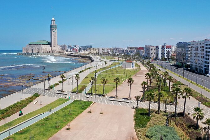 Private Tour of Casablanca with Hassan II Mosque Entry Ticket - What the guides add to the experience