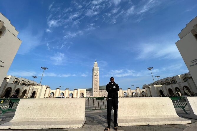 Private Tour of Casablanca with Round Trip Airport Transfer - Habous quarter and the central market