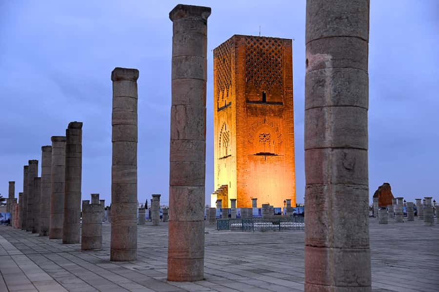 Rabat: Night Tour with traditional Moroccan Dinner - Hassan Tower and the Almohad ambition