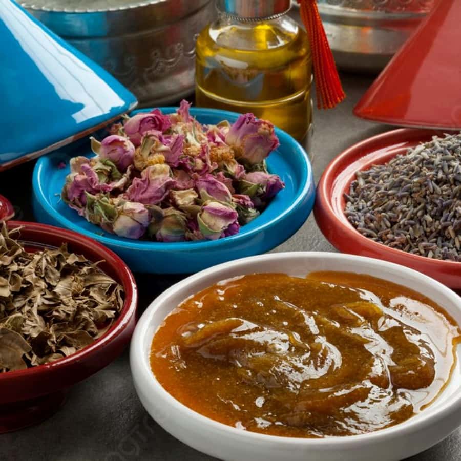 Romantic Hammam & Relaxing Massage in Marrakech - A 45-minute aromatic massage with a female therapist