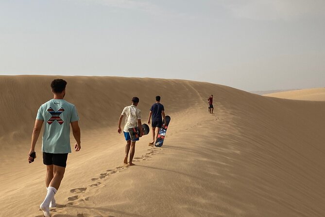 Sandboarding ( Sand Surfing ) in Agadir - Learning to sandboard without pressure