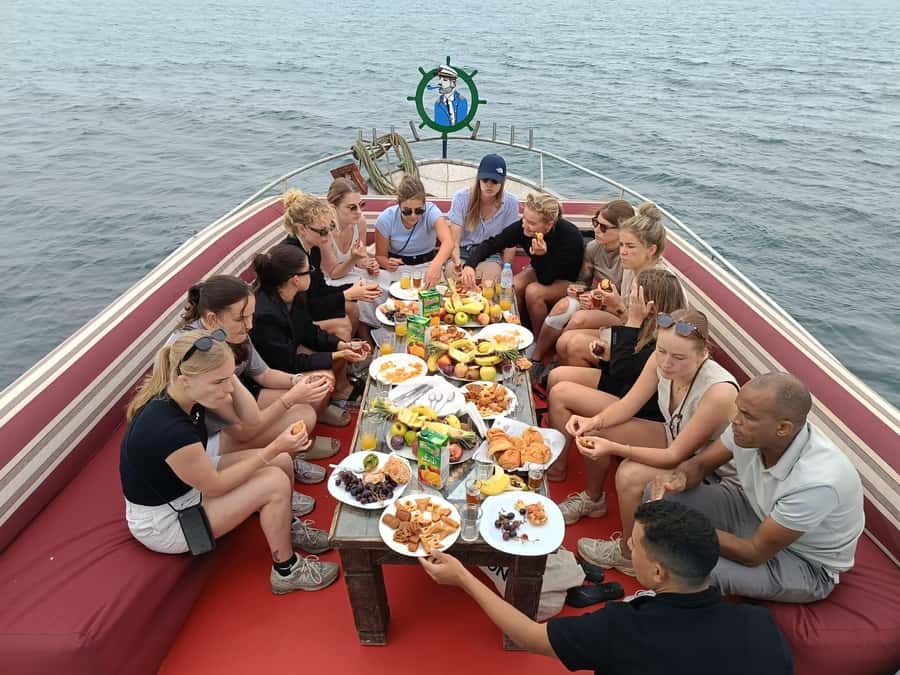 Sea excursion with BBQ, fishing, and swimming - Who should book this sea excursion?