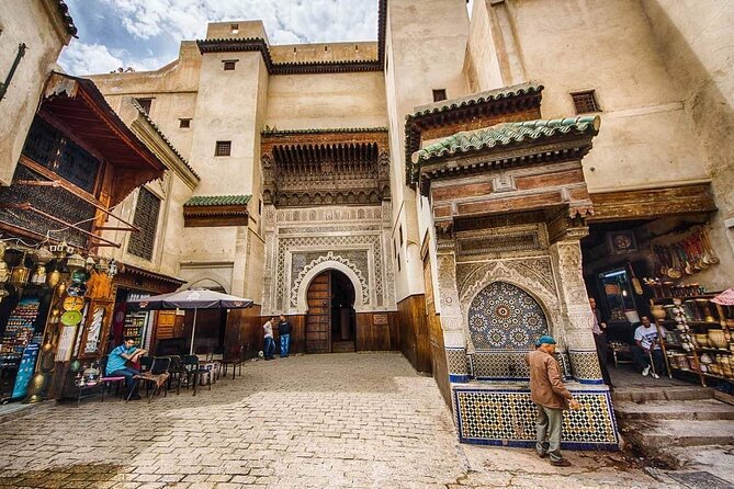 Shared Half Day Guided Fes Tour with Local Guide - From leather streets to Place R’cif