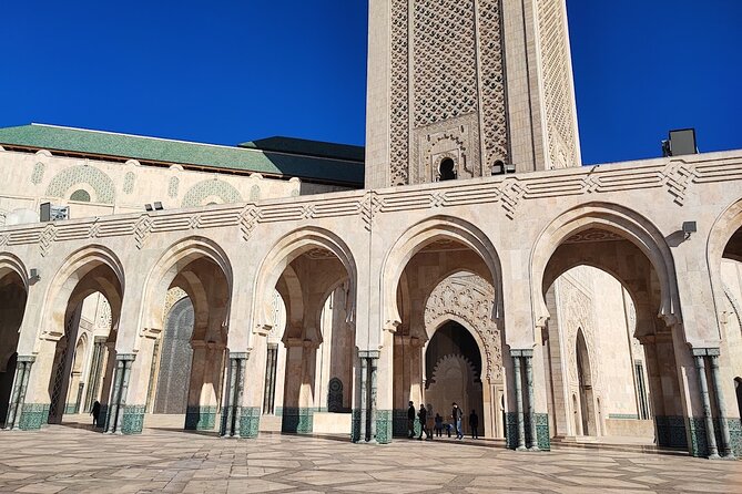 Skip the line Hassan 2 mosque Premium Tour entry ticket included - Fitting the tour into a day in Casablanca