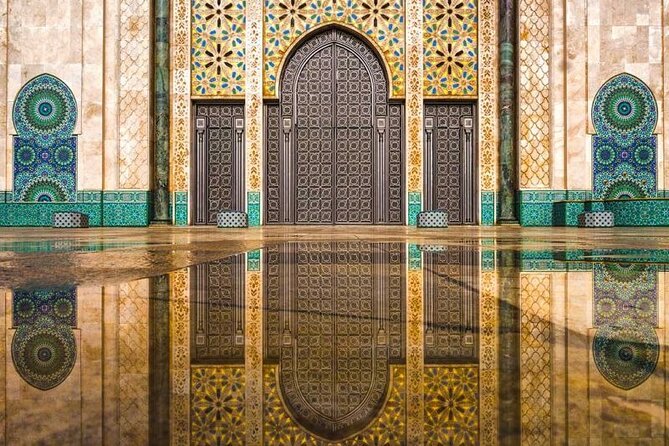 Skip the line Hassan II Mosque guided Tour entry tickets included - Is the Small-Group Promise Reliable?