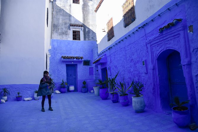 Small-Group Day Tour to Chefchaouen from Fez - Place Outa el Hammam and the Kasbah