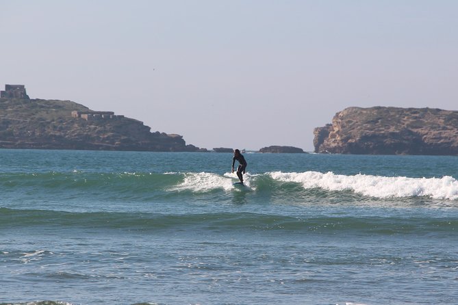 Surf Lesson with local surfer in Essaouira Morocco - Communication and teaching style