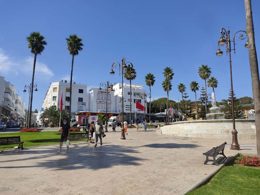 Tangier Half-Day Guided City Tour - Entering the ancient medina