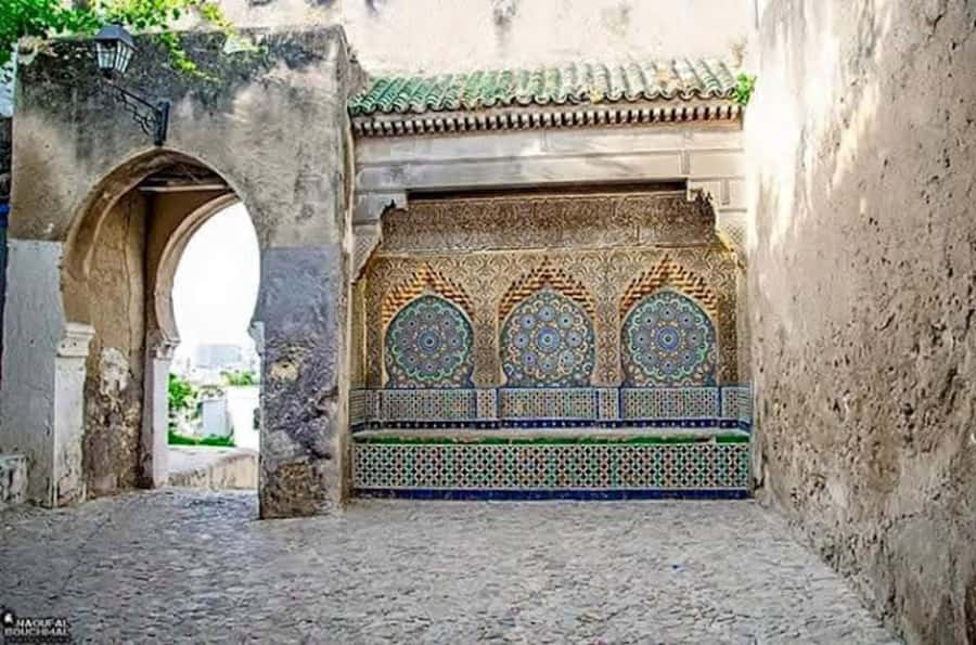 Tangier Half-Day Guided City Tour - Souks, shopping, and the important caveat